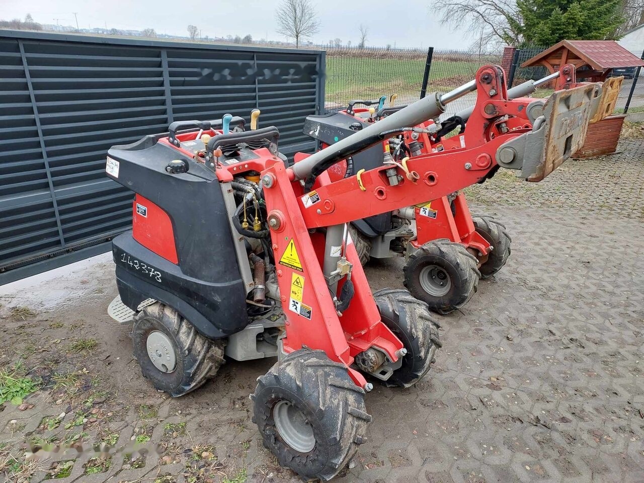 Ditch-Witch Zahn R300 - Траншеекопатель: фото 1 Ditch-Witch Zahn R300 - Траншеекопатель: фото 1