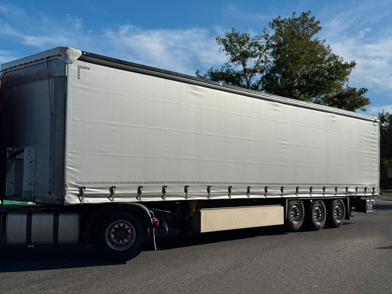 Schmitz Cargobull SCB S3T/Pallettenkasten/Liftachse - Тентованный полуприцеп: фото 1 Schmitz Cargobull SCB S3T/Pallettenkasten/Liftachse - Тентованный полуприцеп: фото 1