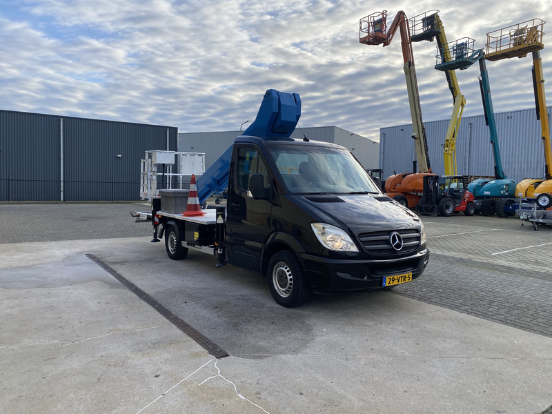 Ruthmann TB220, Auto hoogwerker, 22 meter - Грузовик с подъемником: фото 3 Ruthmann TB220, Auto hoogwerker, 22 meter - Грузовик с подъемником: фото 3