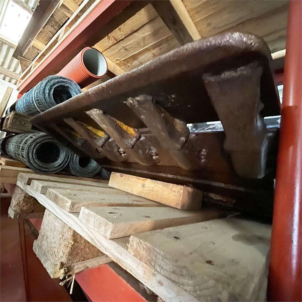 Ковш для Экскаваторов-погрузчиков ABC 90cm: фото 8 Ковш для Экскаваторов-погрузчиков ABC 90cm: фото 8