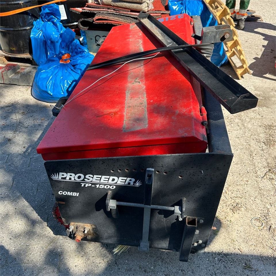 ABC Proseeder TP 1500 - Газонокосилка: фото 2 ABC Proseeder TP 1500 - Газонокосилка: фото 2