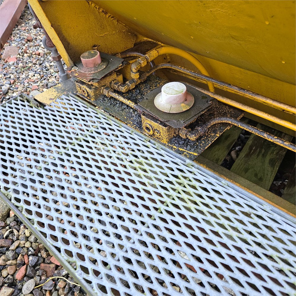 Разбрасыватель песка/ Соли ABC Saltspreder: фото 8 Разбрасыватель песка/ Соли ABC Saltspreder: фото 8