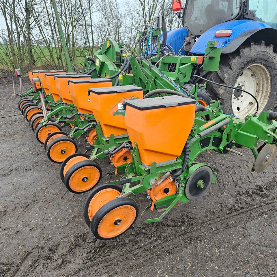 Amazone ED 602-K - Посевная техника: фото 2 Amazone ED 602-K - Посевная техника: фото 2