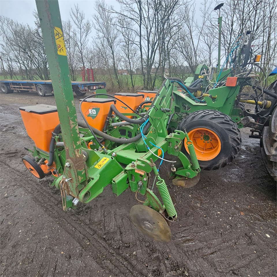 Amazone ED 602-K - Посевная техника: фото 3 Amazone ED 602-K - Посевная техника: фото 3