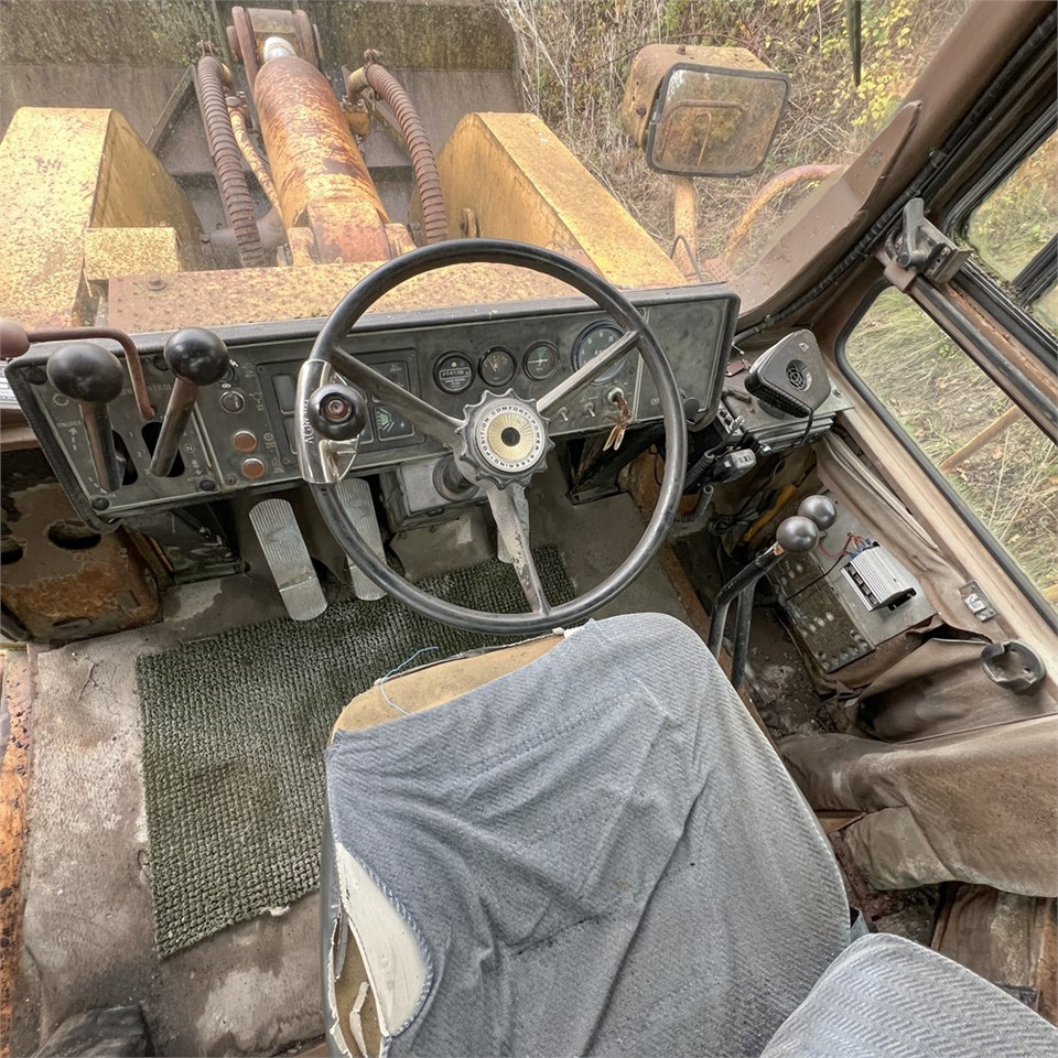 Колёсный погрузчик Dresser 560 B: фото 19 Колёсный погрузчик Dresser 560 B: фото 19