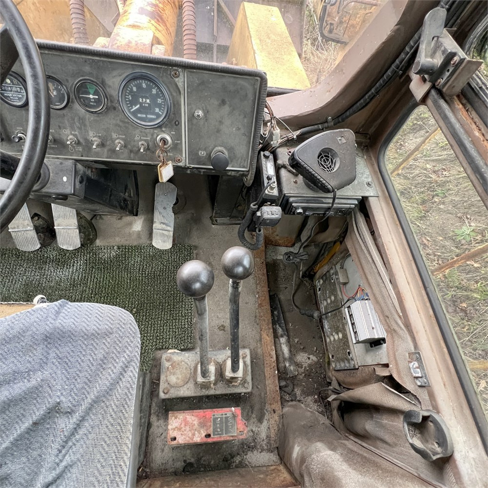 Колёсный погрузчик Dresser 560 B: фото 18 Колёсный погрузчик Dresser 560 B: фото 18