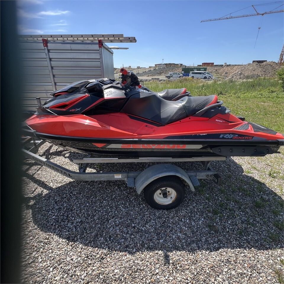 Seadoo RXP 300 RS - Другая техника: фото 5 Seadoo RXP 300 RS - Другая техника: фото 5