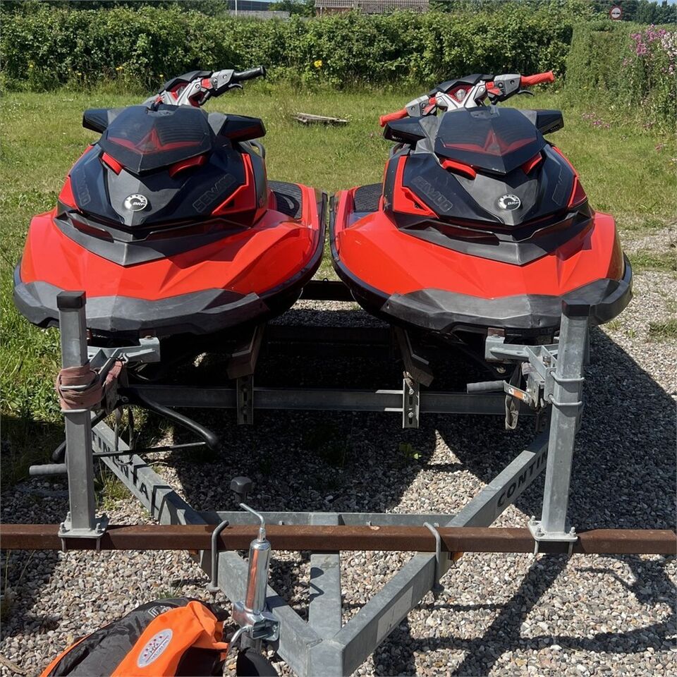 Seadoo RXP 300 RS - Другая техника: фото 3 Seadoo RXP 300 RS - Другая техника: фото 3