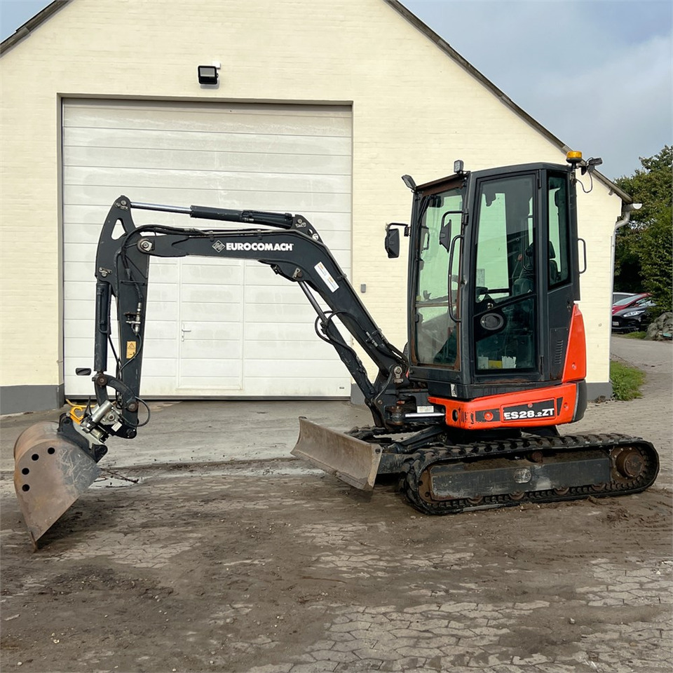 Eurocomach ES28.2ZT - Мини-экскаватор: фото 3 Eurocomach ES28.2ZT - Мини-экскаватор: фото 3