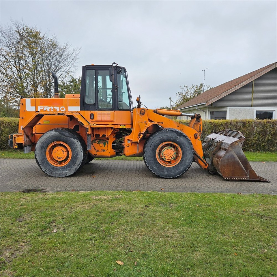 Fiat-Allis FR130 - Колёсный погрузчик: фото 3 Fiat-Allis FR130 - Колёсный погрузчик: фото 3
