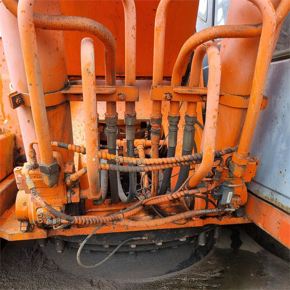 Гусеничный экскаватор Fiat-Hitachi EX285 LC: фото 28
