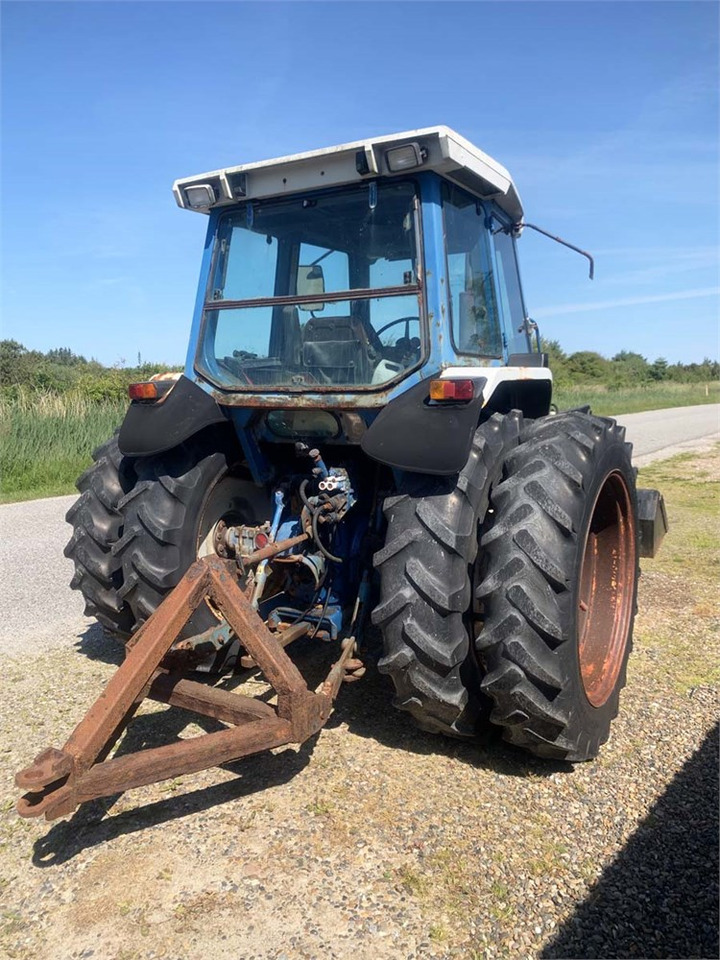 Ford 6410 - Трактор: фото 2 Ford 6410 - Трактор: фото 2
