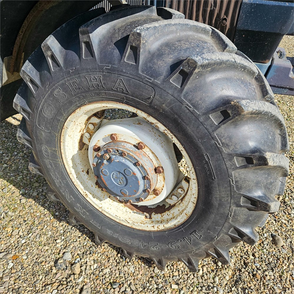 Трактор Ford 8340 Powerstar SLE: фото 44