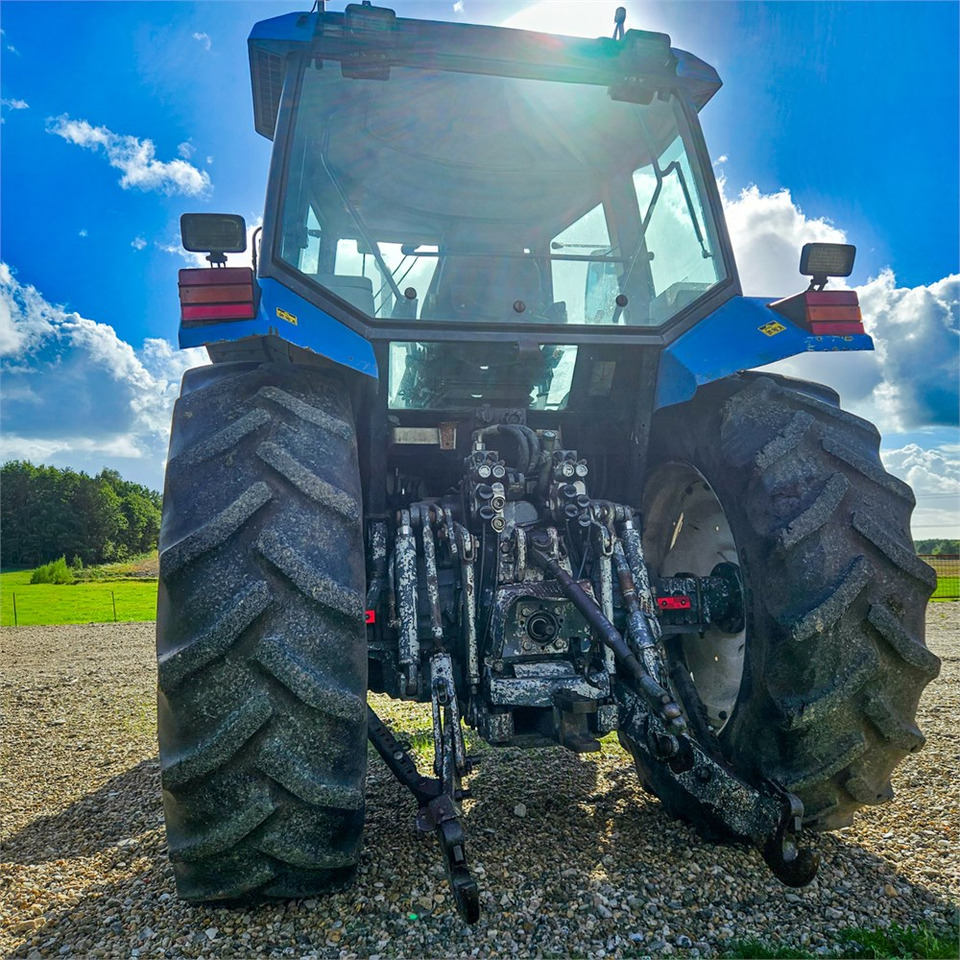 Трактор Ford 8340 Powerstar SLE: фото 8