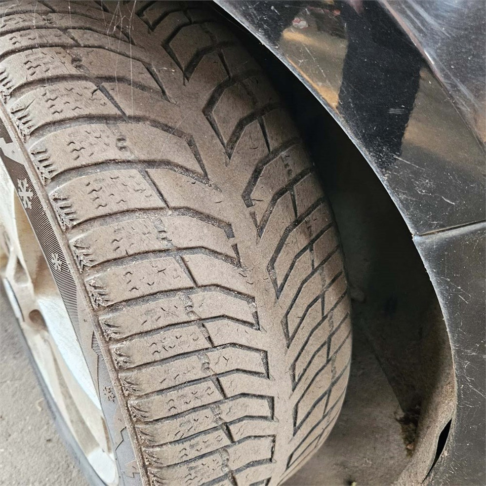 Внедорожник Ford S-Max: фото 21