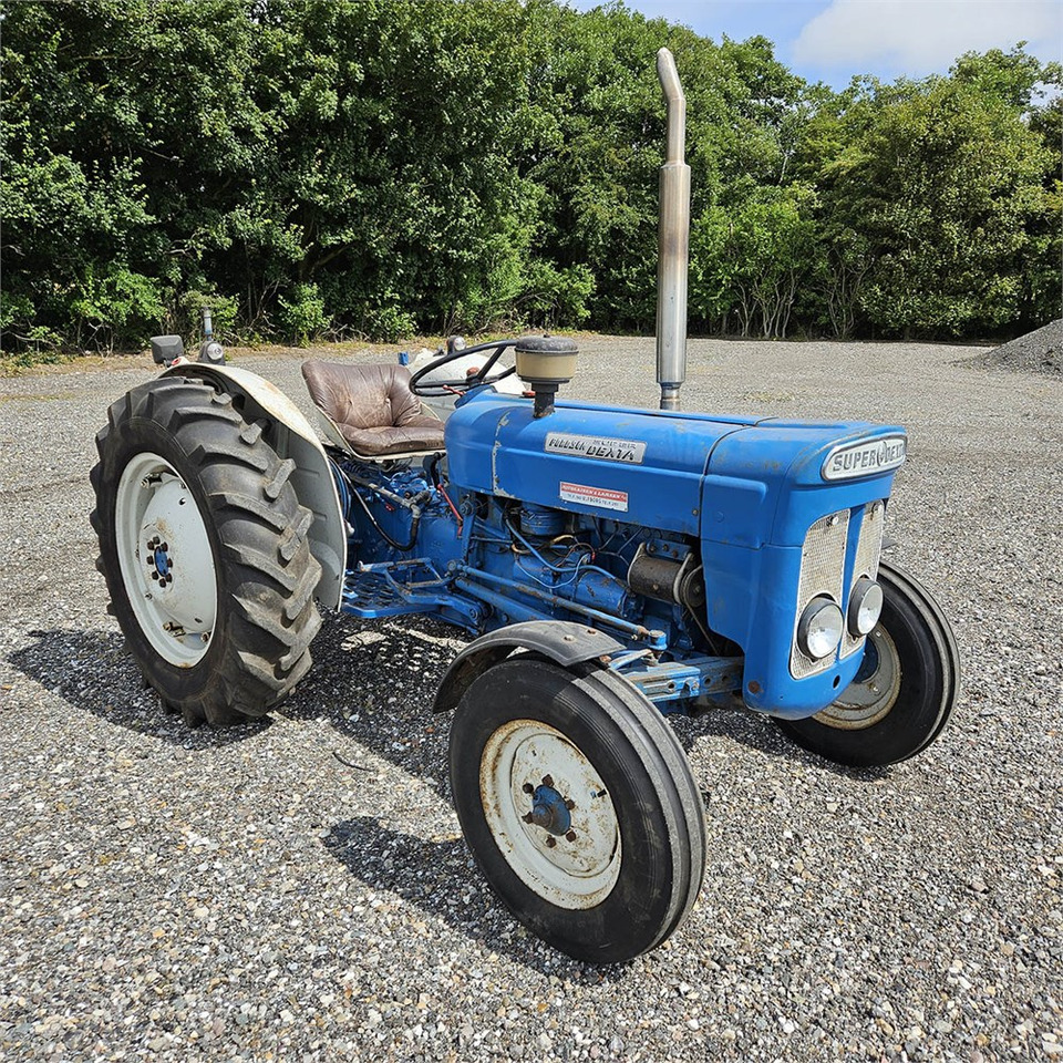 Fordson Super Dexta - Трактор: фото 1 Fordson Super Dexta - Трактор: фото 1