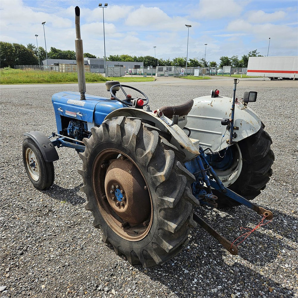 Fordson Super Dexta - Трактор: фото 5 Fordson Super Dexta - Трактор: фото 5