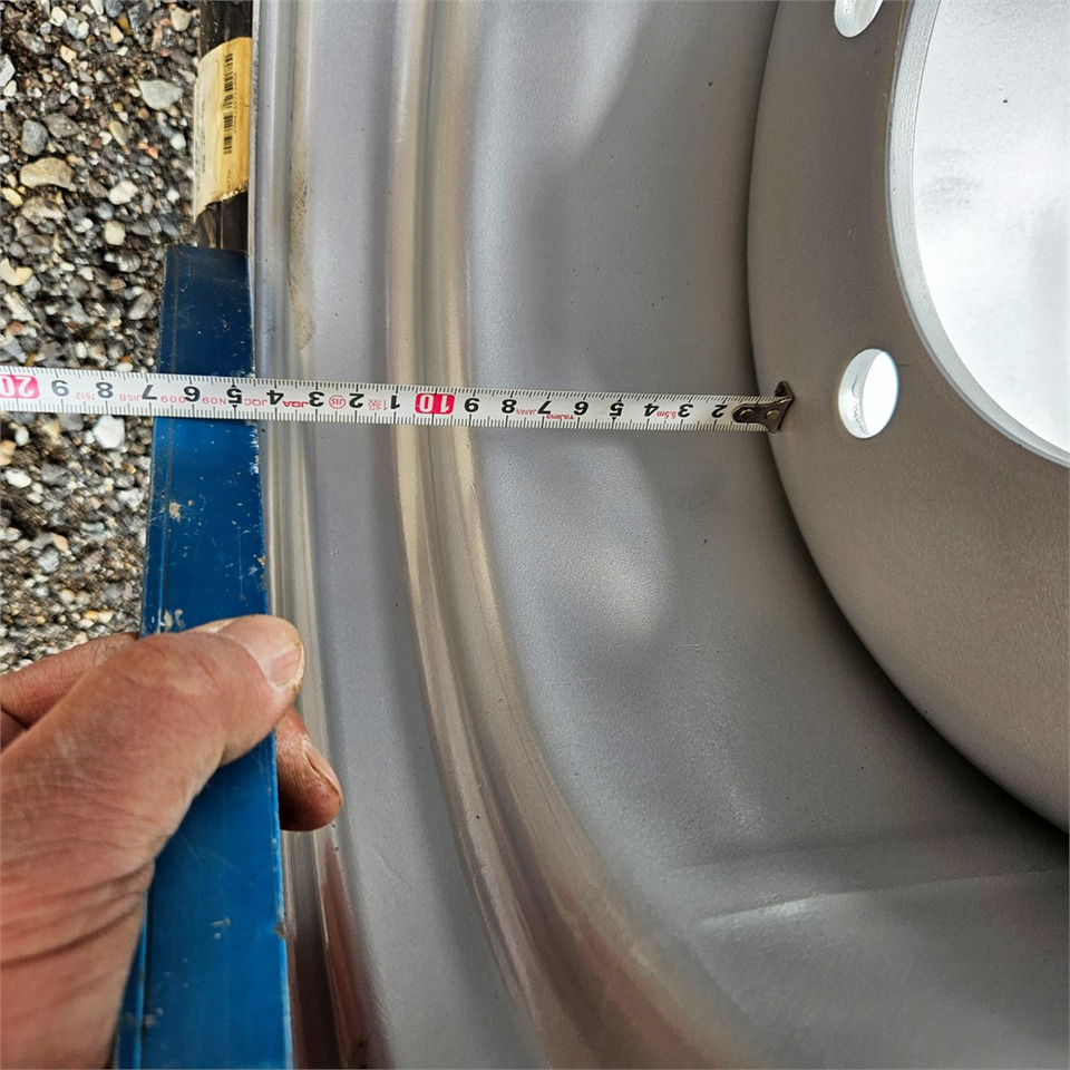 Giant 31X15,5-15 - Колесо для Строительной техники: фото 5 Giant 31X15,5-15 - Колесо для Строительной техники: фото 5