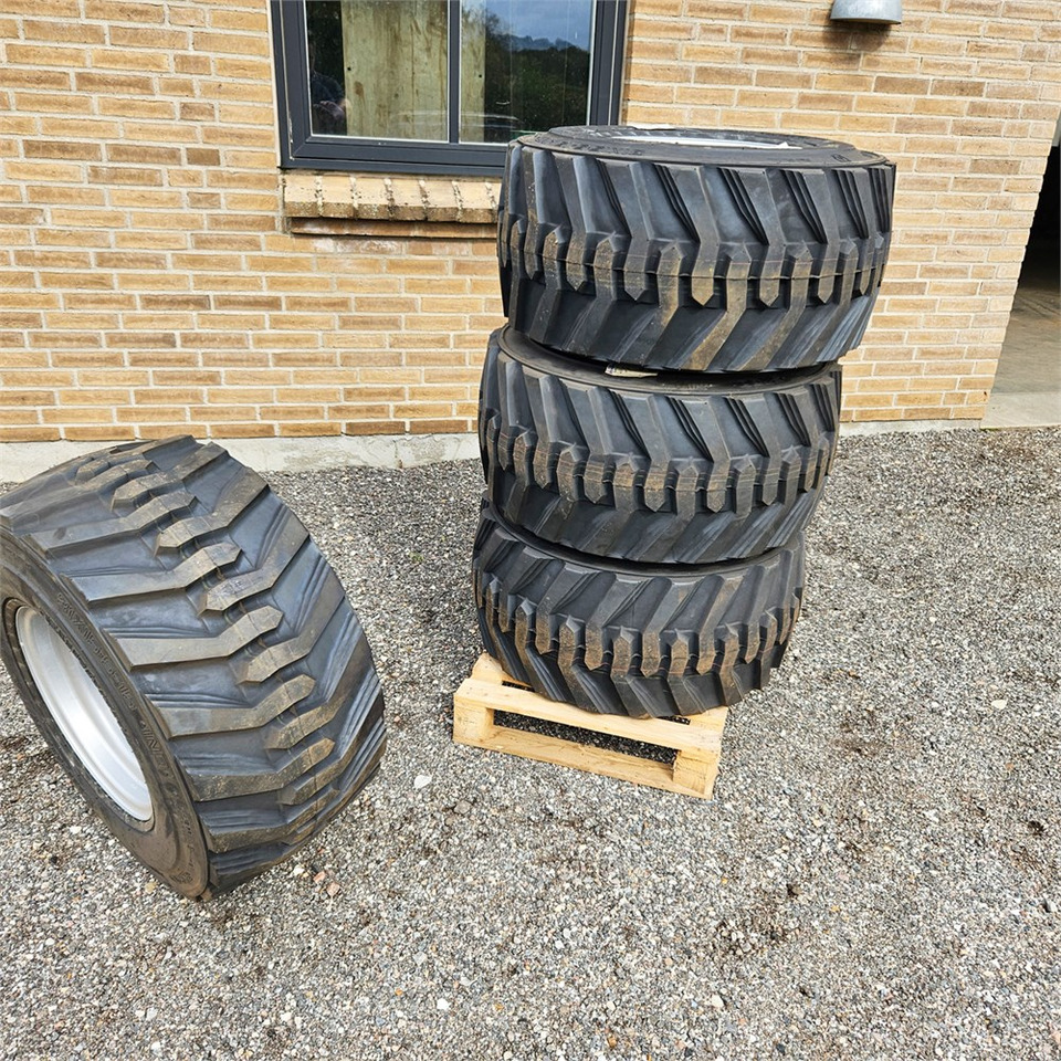 Giant 31X15,5-15 - Колесо для Строительной техники: фото 1 Giant 31X15,5-15 - Колесо для Строительной техники: фото 1