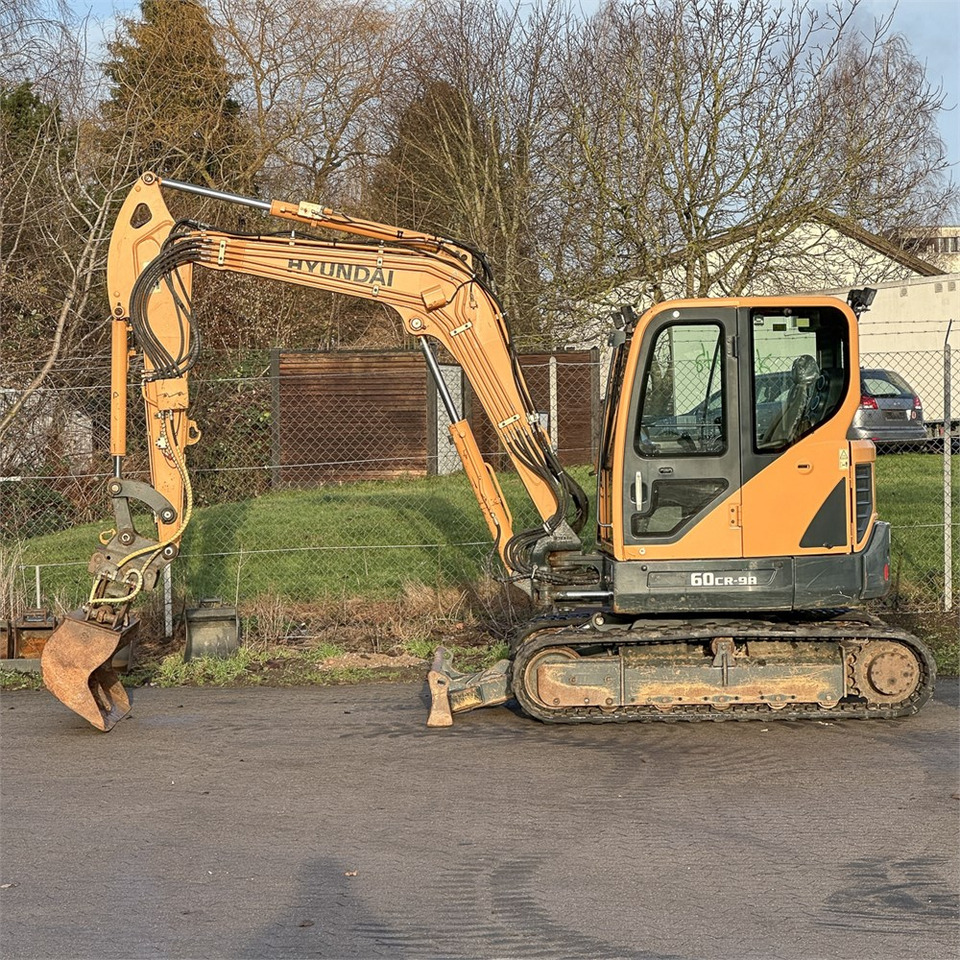 Hyundai Robex 60CR-9A - Мини-экскаватор: фото 1 Hyundai Robex 60CR-9A - Мини-экскаватор: фото 1