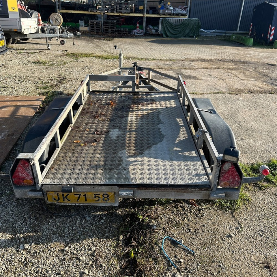 Ifor Williams 4 - Прицеп для легкового автомобиля: фото 3 Ifor Williams 4 - Прицеп для легкового автомобиля: фото 3