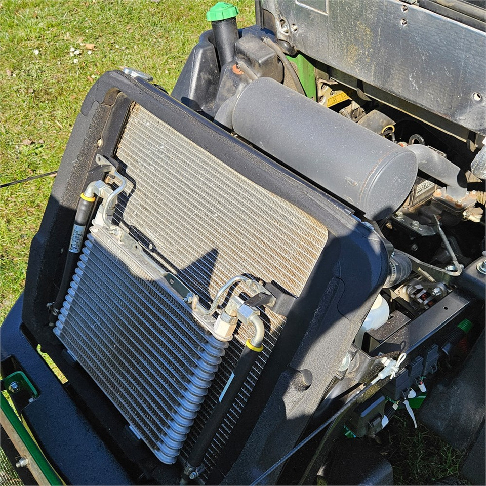 Газонокосилка John Deere 1550 TerrainCut: фото 19