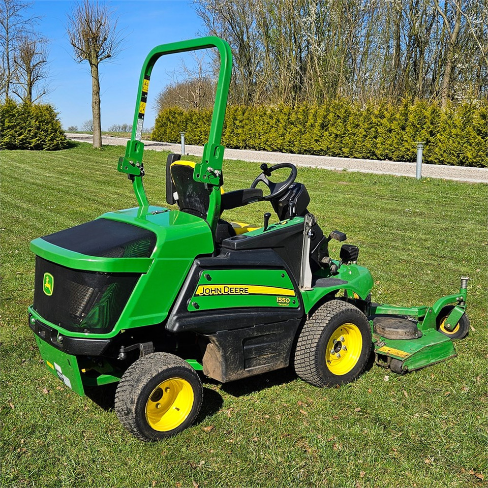 John Deere 1550 TerrainCut - Газонокосилка: фото 5 John Deere 1550 TerrainCut - Газонокосилка: фото 5