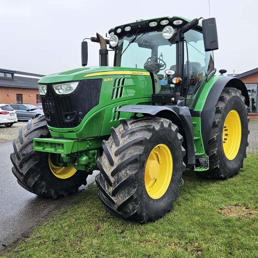John Deere 6210 R - Трактор: фото 3 John Deere 6210 R - Трактор: фото 3