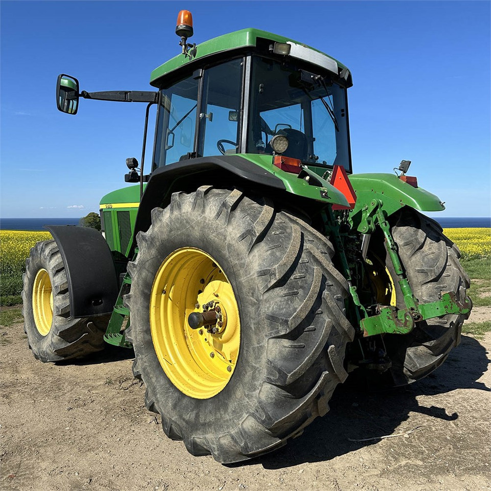 John Deere 7810 - Трактор: фото 5 John Deere 7810 - Трактор: фото 5