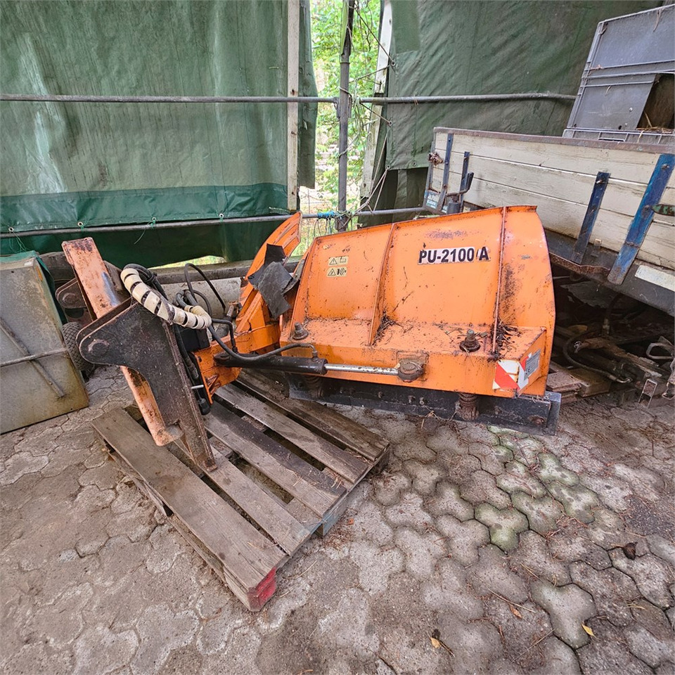 Kacper PU2100A - Отвал для снега: фото 1 Kacper PU2100A - Отвал для снега: фото 1