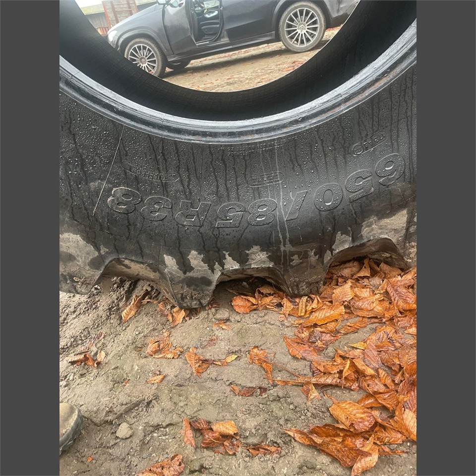 Kleber Topker 650/85R38 - Трактор: фото 4 Kleber Topker 650/85R38 - Трактор: фото 4
