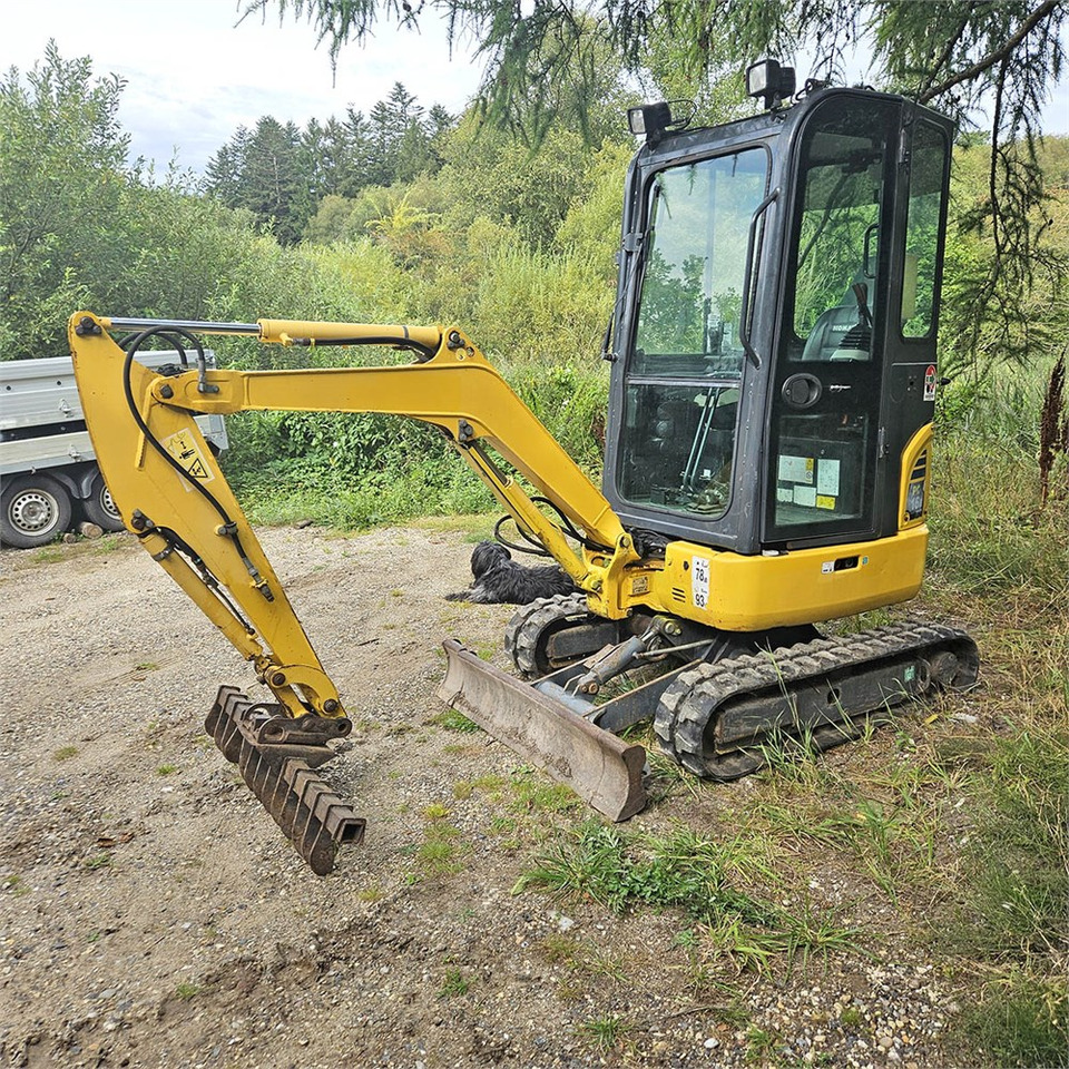 Komatsu PC16 R-3HS - Мини-экскаватор: фото 1 Komatsu PC16 R-3HS - Мини-экскаватор: фото 1