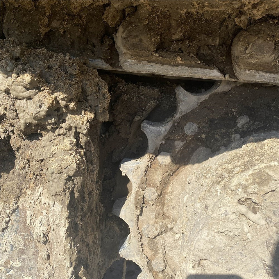 Гусеничный экскаватор Komatsu PC210 LC-8K: фото 38 Гусеничный экскаватор Komatsu PC210 LC-8K: фото 38