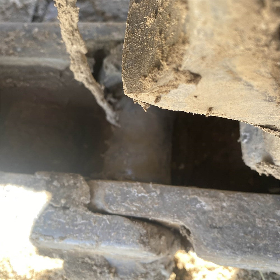 Гусеничный экскаватор Komatsu PC210 LC-8K: фото 37 Гусеничный экскаватор Komatsu PC210 LC-8K: фото 37