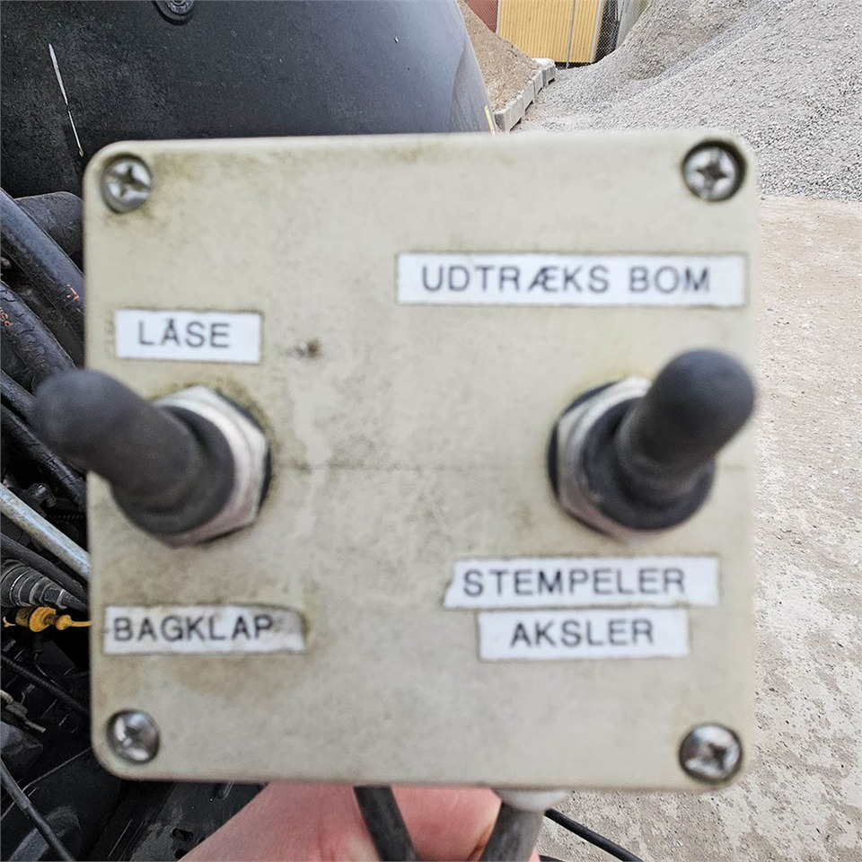 Самосвальный прицеп Krampe THL 11 P: фото 26 Самосвальный прицеп Krampe THL 11 P: фото 26