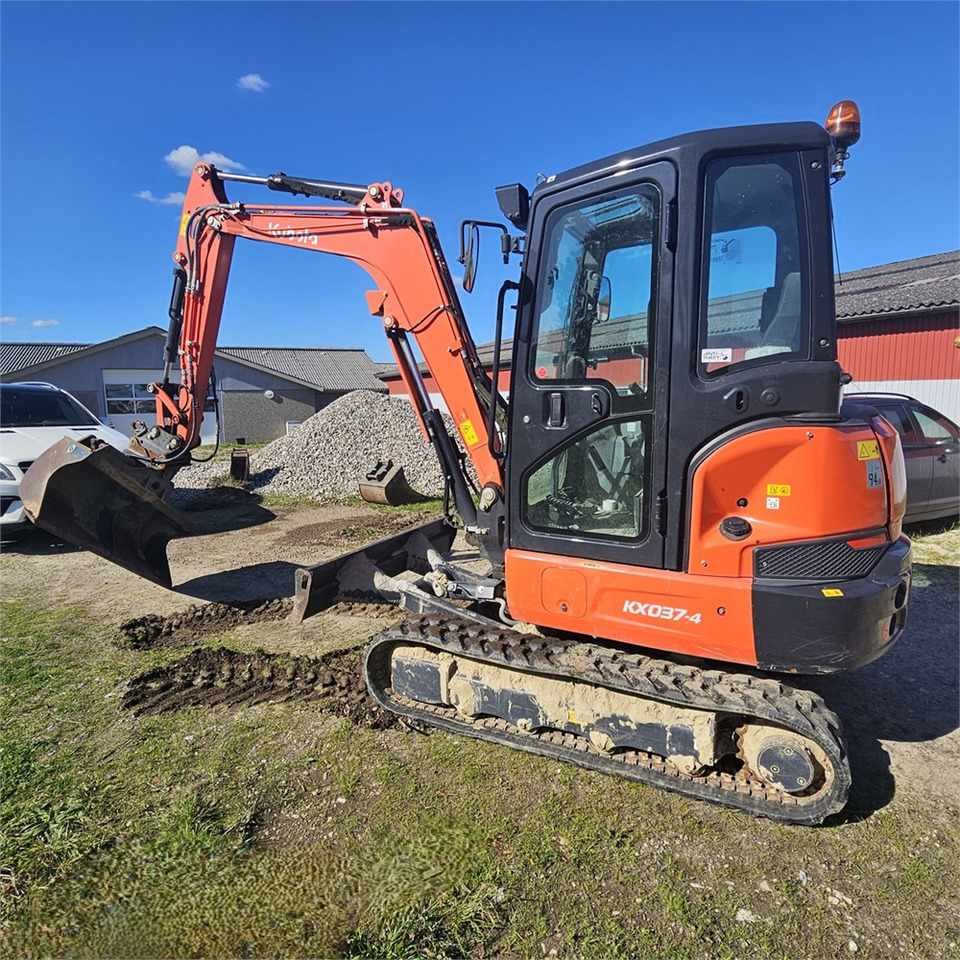 Kubota KX037-4 - Мини-экскаватор: фото 2 Kubota KX037-4 - Мини-экскаватор: фото 2