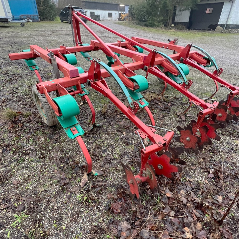 Kverneland KTS 01551B00 - Техника для обработки почвы: фото 1 Kverneland KTS 01551B00 - Техника для обработки почвы: фото 1