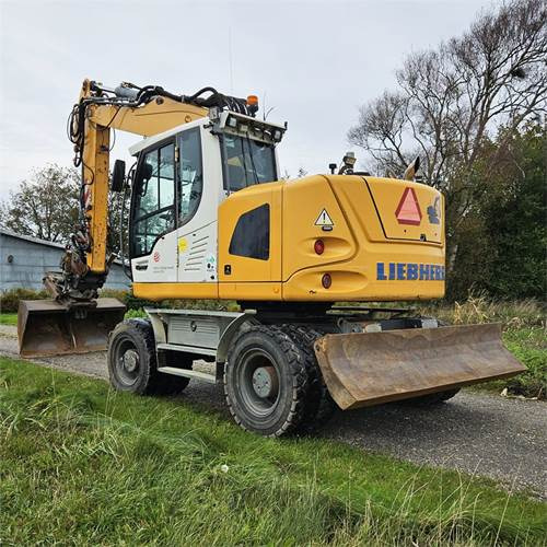 Liebherr A918 Compact - Колёсный экскаватор: фото 5 Liebherr A918 Compact - Колёсный экскаватор: фото 5