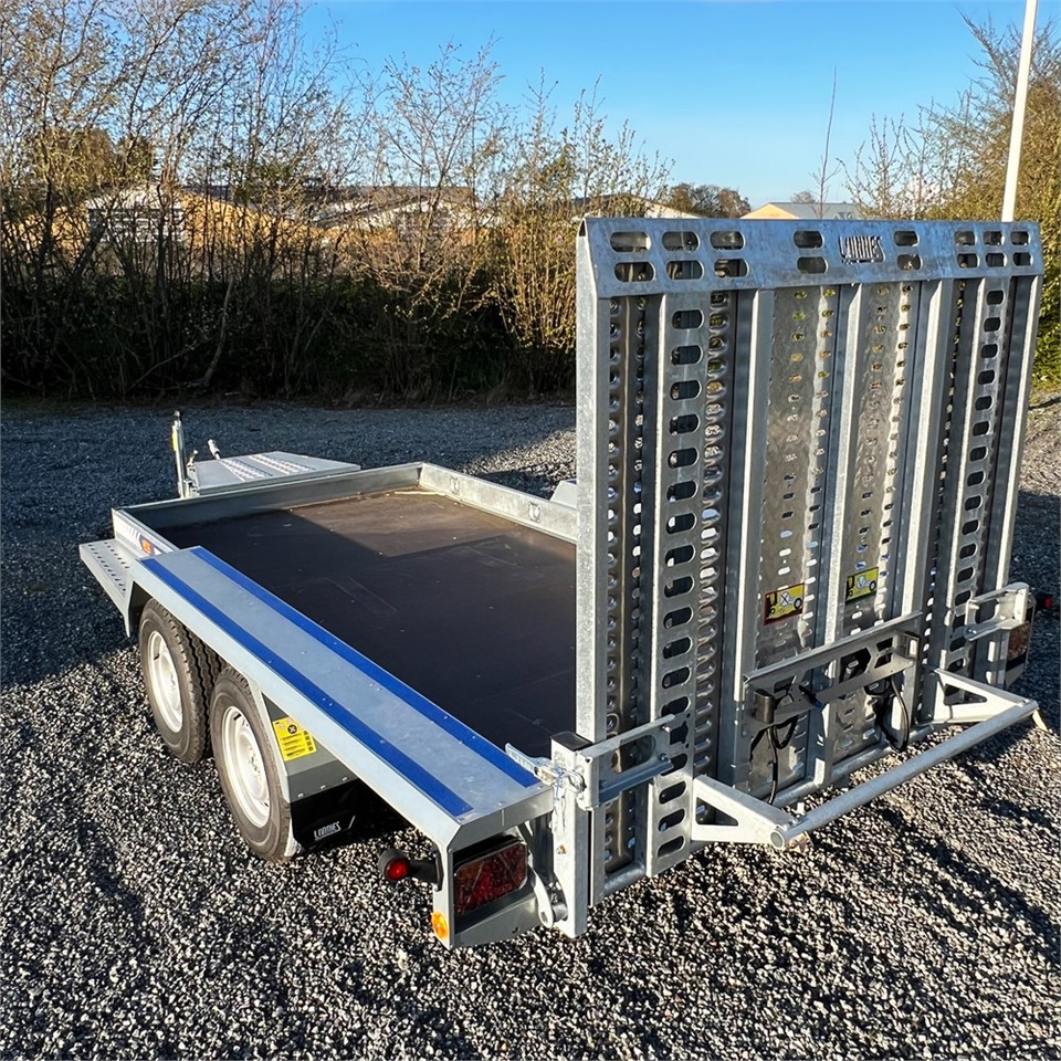 Lorries TMP 35 - Прицеп для легкового автомобиля: фото 5 Lorries TMP 35 - Прицеп для легкового автомобиля: фото 5