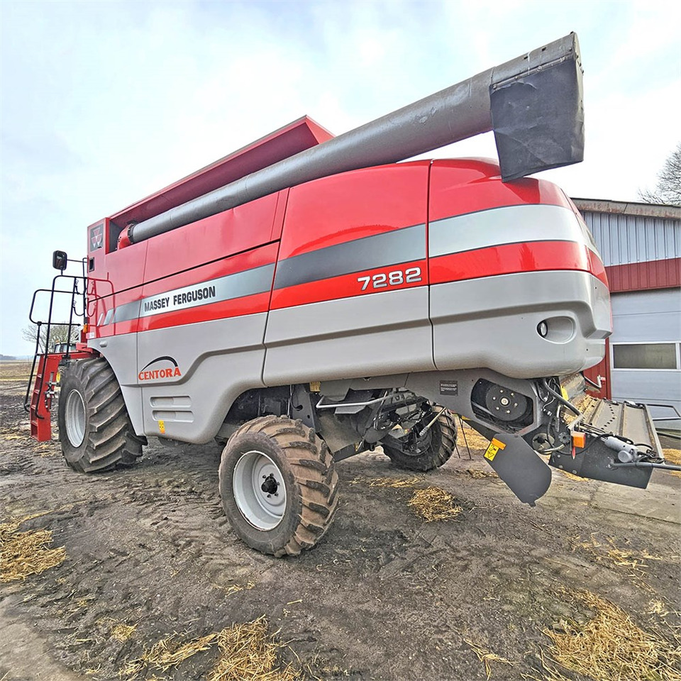 Massey Ferguson 7282 Centora - Комбайн: фото 3 Massey Ferguson 7282 Centora - Комбайн: фото 3