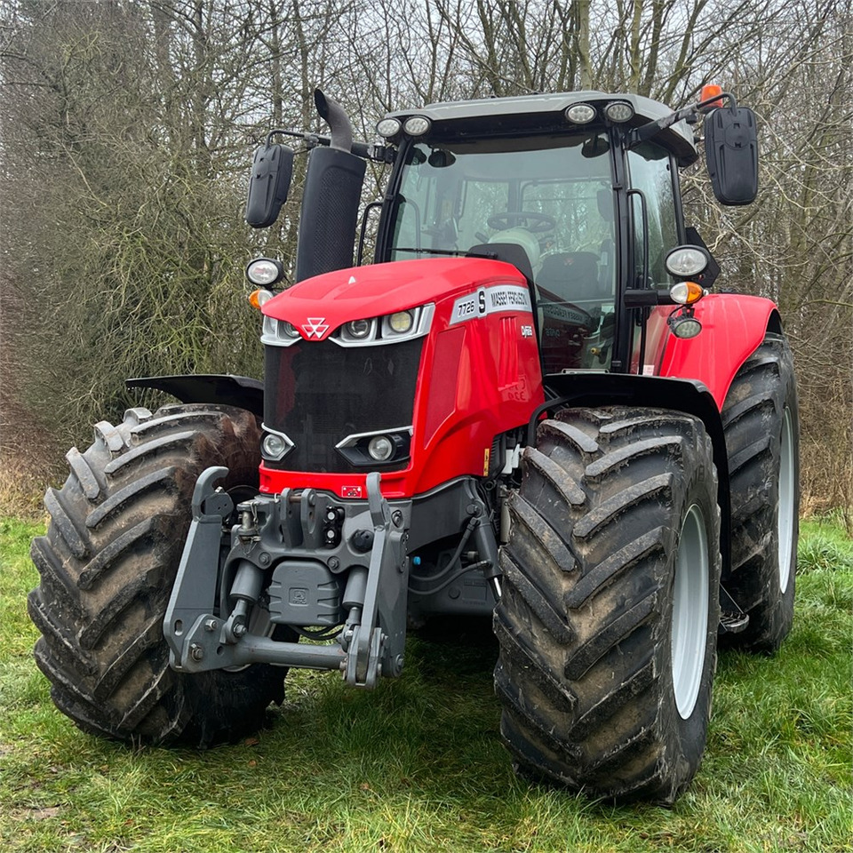 Massey Ferguson 7726 S - Трактор: фото 2 Massey Ferguson 7726 S - Трактор: фото 2