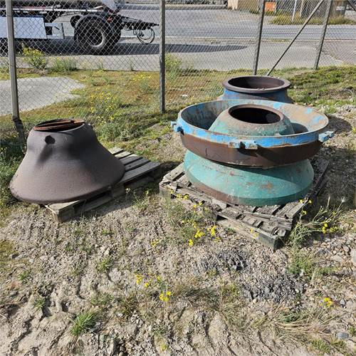 Metso GP300 - Конусная дробилка: фото 1 Metso GP300 - Конусная дробилка: фото 1