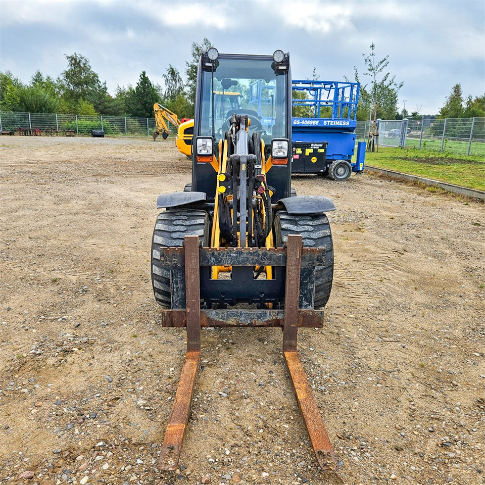 Колёсный погрузчик Schaeff 2445: фото 8 Колёсный погрузчик Schaeff 2445: фото 8