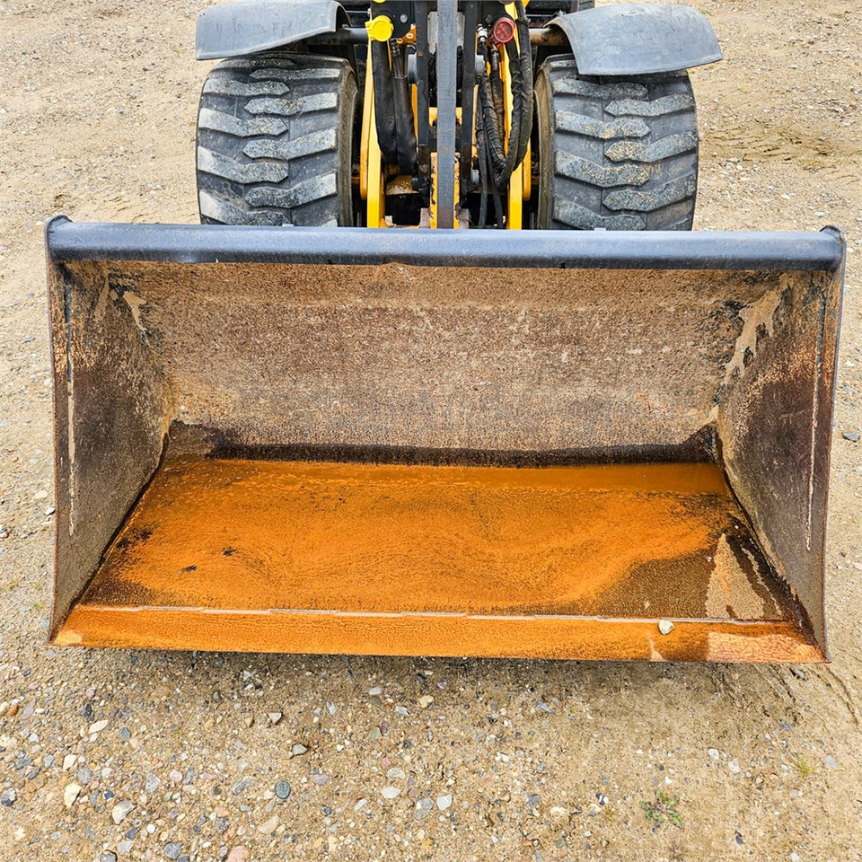 Колёсный погрузчик Schaeff 2445: фото 23 Колёсный погрузчик Schaeff 2445: фото 23