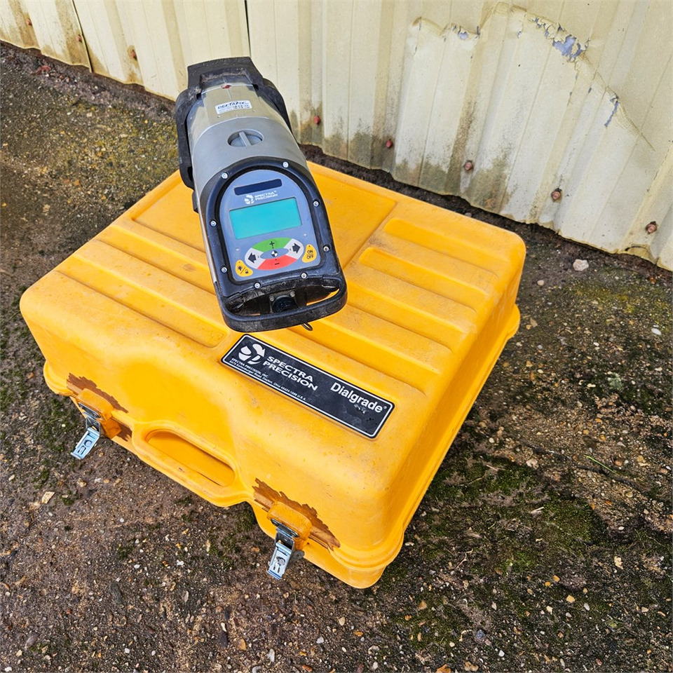 Spectra Dialgrade - Строительное оборудование: фото 3 Spectra Dialgrade - Строительное оборудование: фото 3