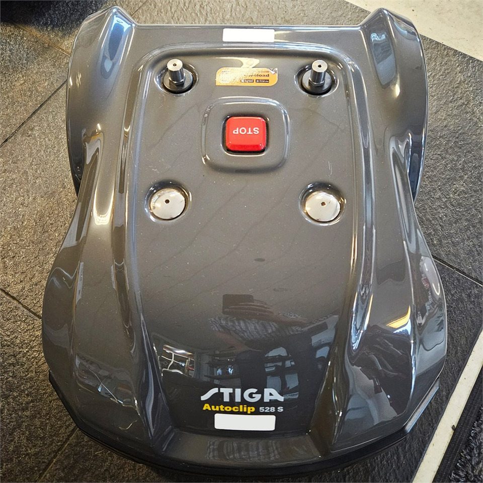 Stiga Autoclip 528 S - Robot - Газонокосилка: фото 1 Stiga Autoclip 528 S - Robot - Газонокосилка: фото 1