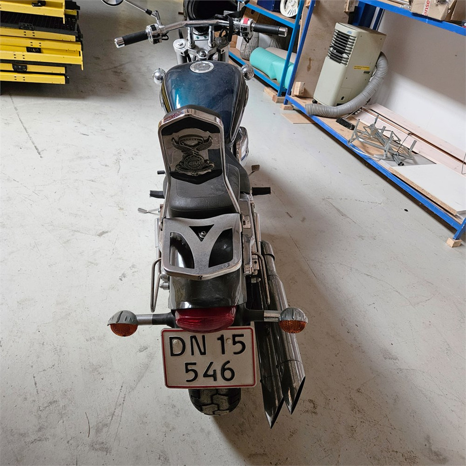 Suzuki Marauder VZ 800 - Мотоцикл: фото 4 Suzuki Marauder VZ 800 - Мотоцикл: фото 4