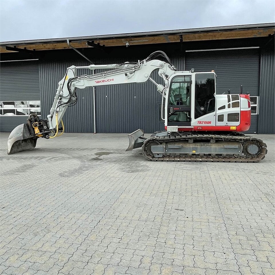 Takeuchi TB 2150 R - Гусеничный экскаватор: фото 2 Takeuchi TB 2150 R - Гусеничный экскаватор: фото 2