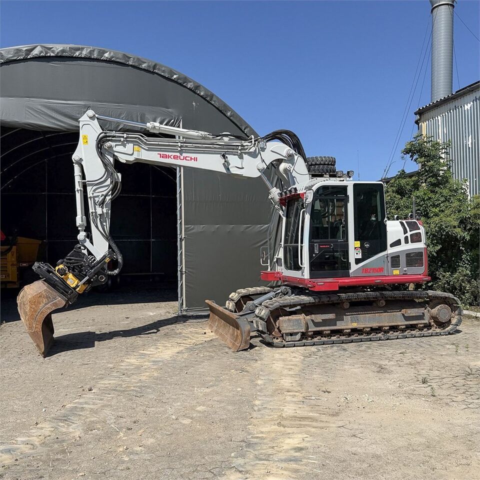 Takeuchi TB2150 R - Гусеничный экскаватор: фото 2 Takeuchi TB2150 R - Гусеничный экскаватор: фото 2