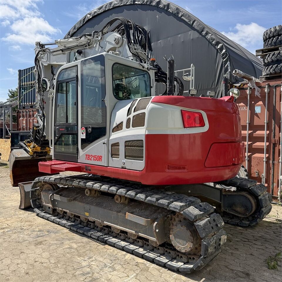 Takeuchi TB2150 R - Гусеничный экскаватор: фото 3 Takeuchi TB2150 R - Гусеничный экскаватор: фото 3